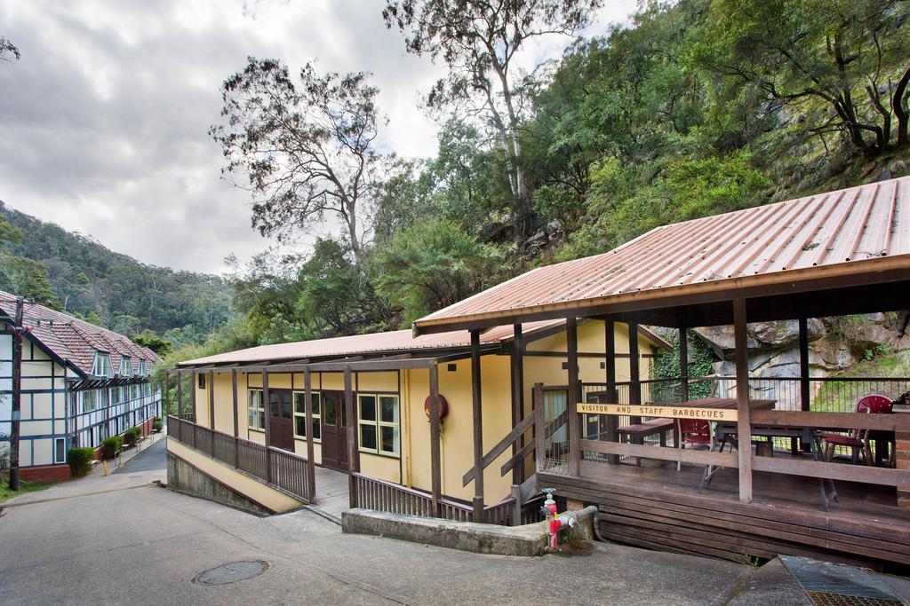 Hotel Jenolan Caves House Exterior foto