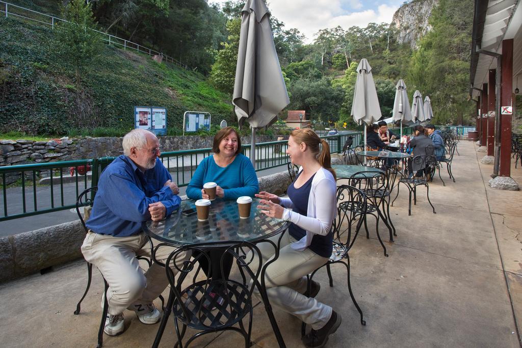 Hotel Jenolan Caves House Exterior foto